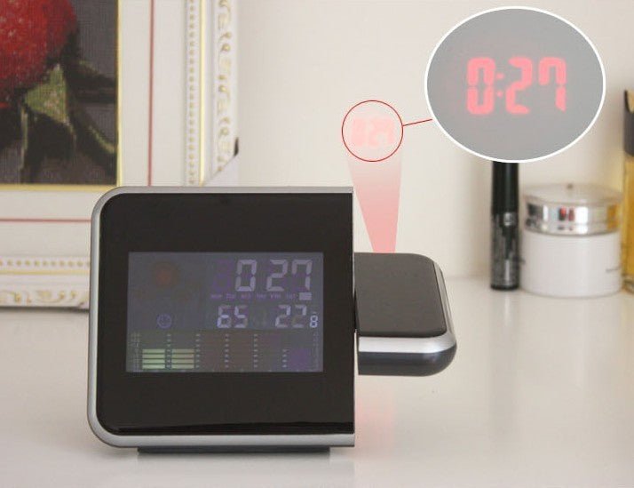 Home electronic clockHorloge électronique domestique